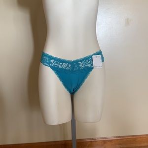 Pretty crochet lace waist band thong-aqua